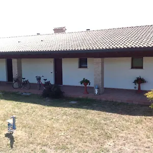  Apartment Agriresidence San Pietro Italien