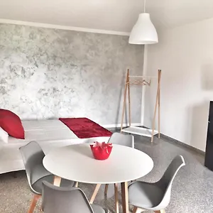 Red Tower Venice - 2 Mins From Vce Airport- Free Wifi Hébergement de vacances Tessera