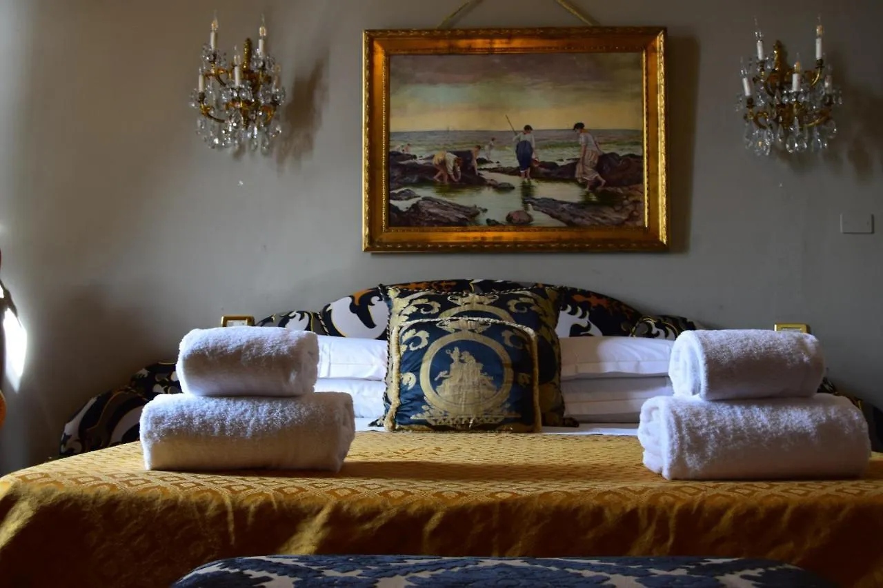 **  Residenza Vespucci Bed & Breakfast Florence Italy